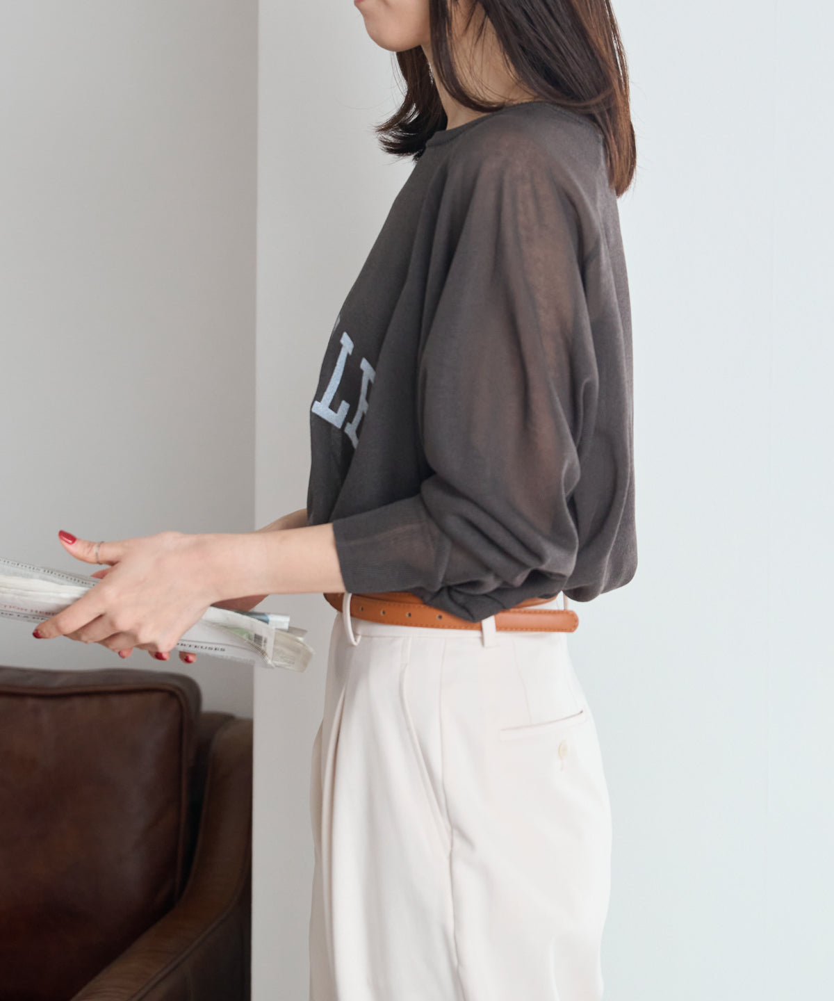 ロゴプリントシアーニット