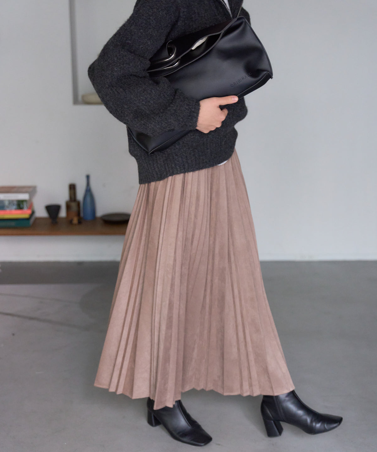 ポンチスエードプリーツスカート