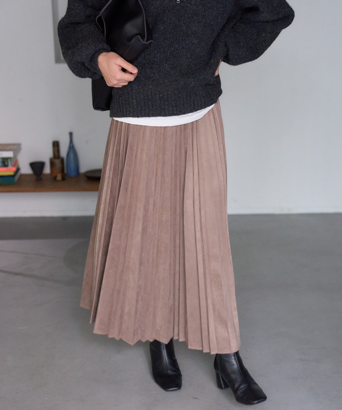 ポンチスエードプリーツスカート