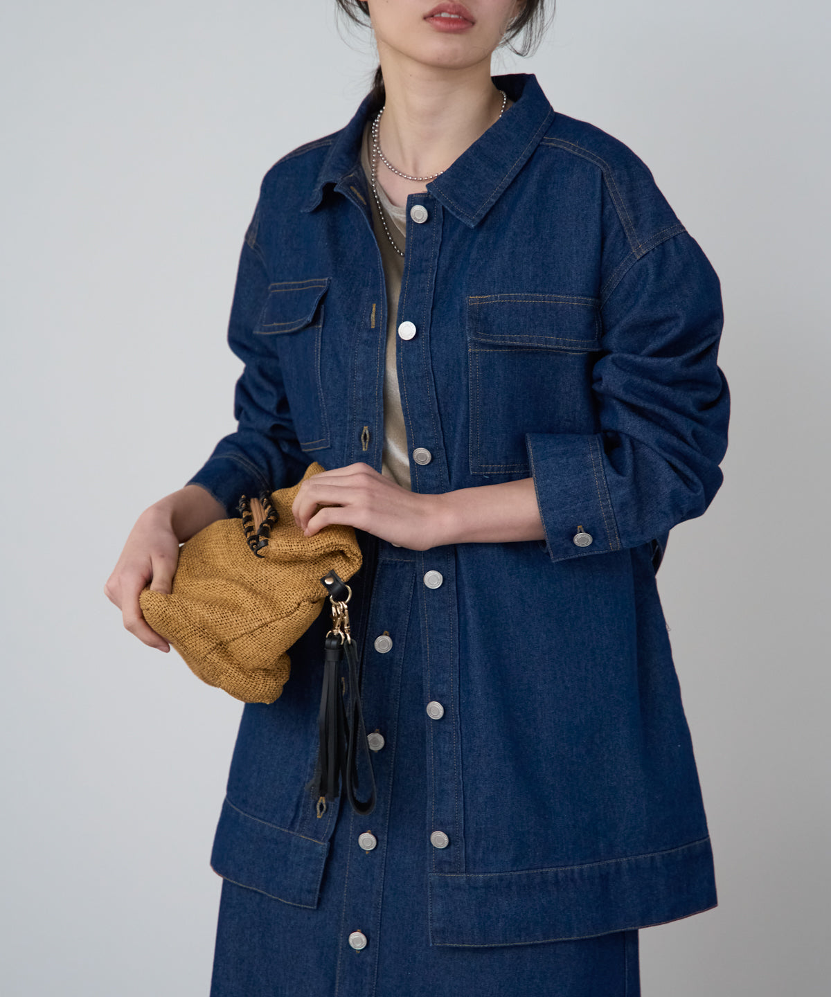 ベルト付きデニムジャケット