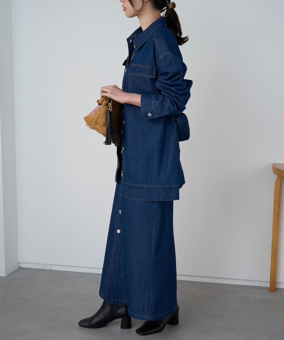 ベルト付きデニムジャケット