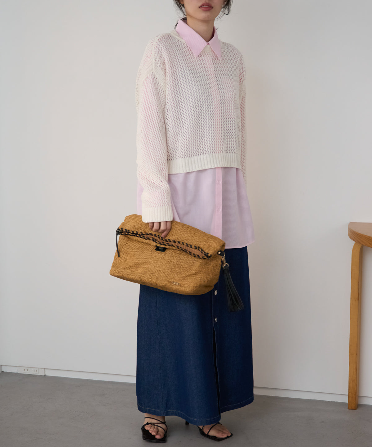 メッシュニットプルオーバー