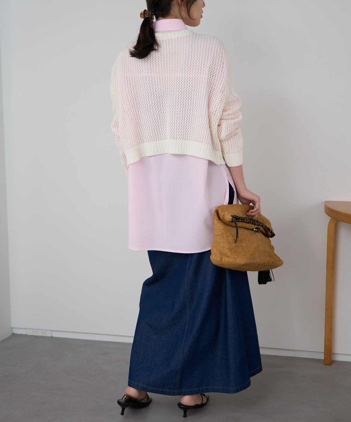 メッシュニットプルオーバー