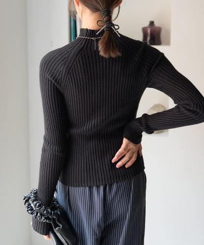 ボトルネックリブニットプルオーバー