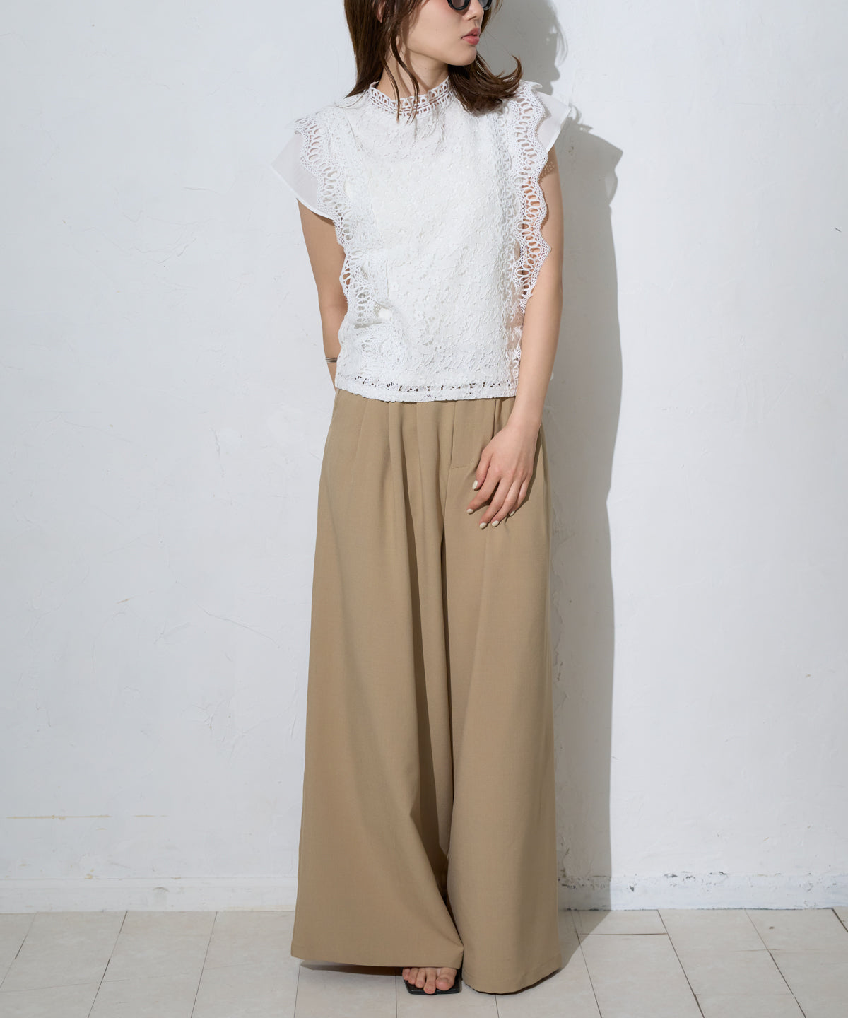 レースフレンチスリーブブラウス/ノースリーブ