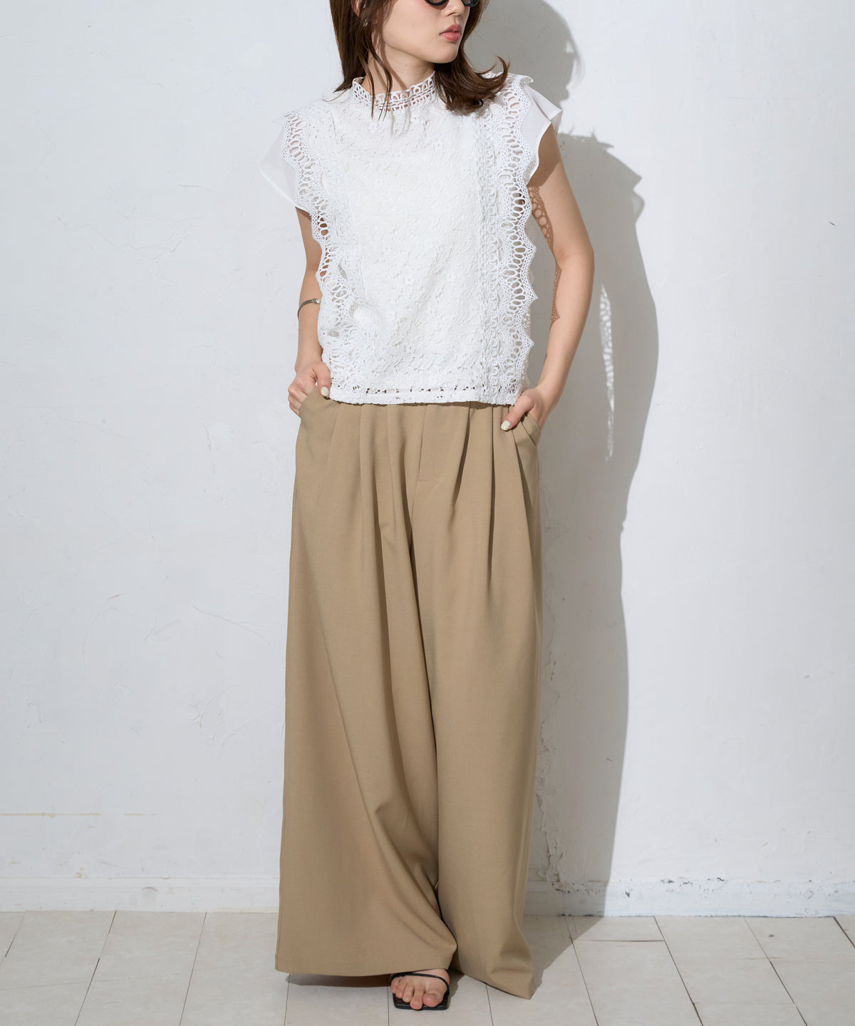 レースフレンチスリーブブラウス/ノースリーブ