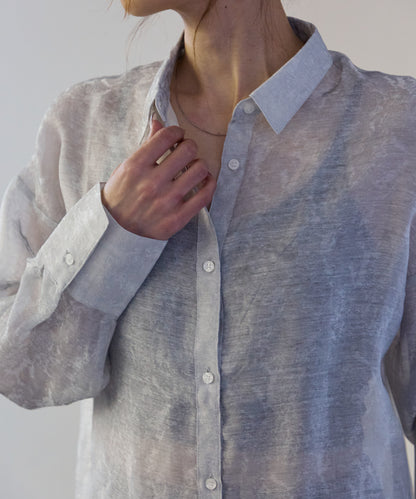 タイダイ風シャツ