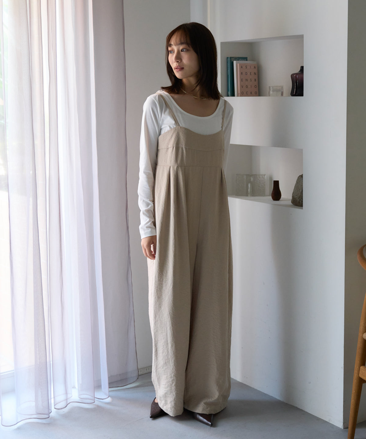 マットサテン タックワイドサロペット