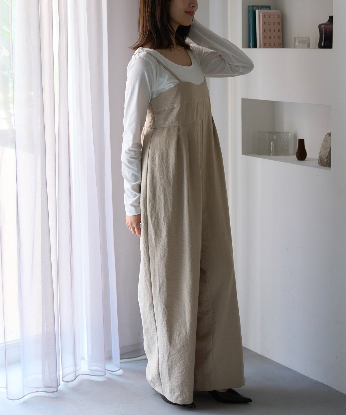 マットサテン タックワイドサロペット