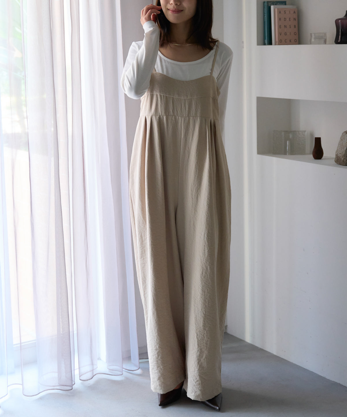 マットサテン タックワイドサロペット