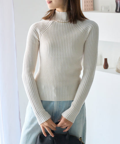 ボトルネックリブニットプルオーバー