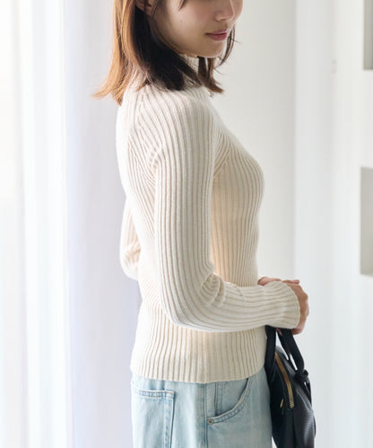 ボトルネックリブニットプルオーバー