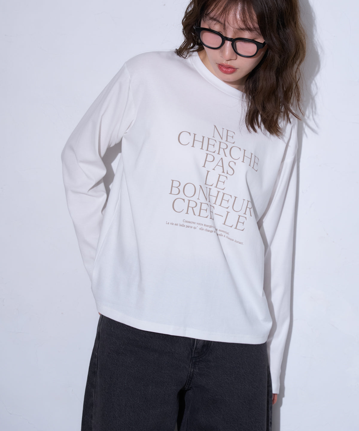 長袖ロゴプリントTシャツ