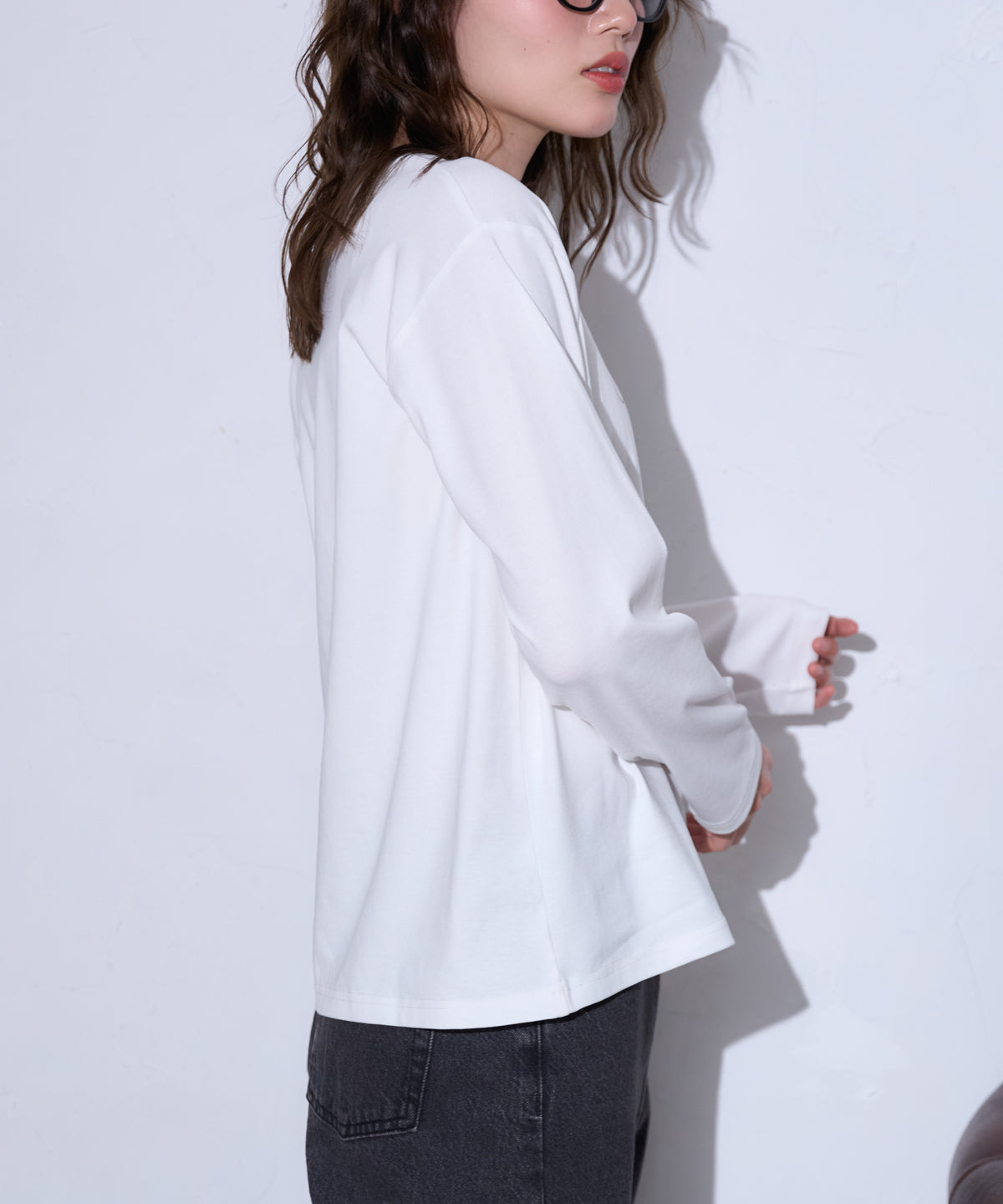 長袖ロゴプリントTシャツ