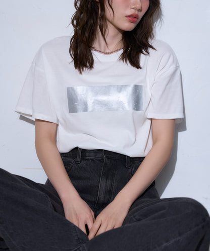 箔プリント半袖Tシャツ
