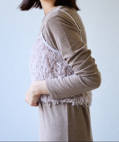 フェザービスチェ