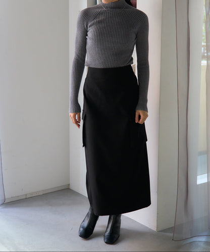 ボトルネックリブニットプルオーバー