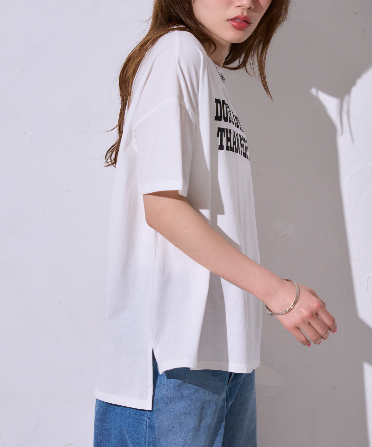 サイロコットン 前後差5分袖ロゴTシャツ