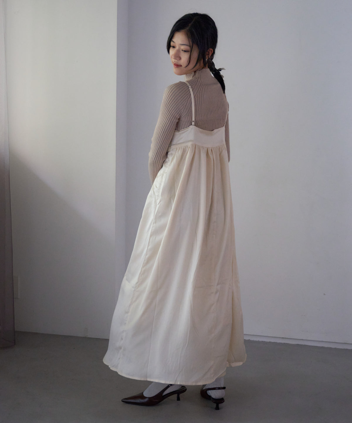 ワッシャーサテンギャザーキャミワンピース