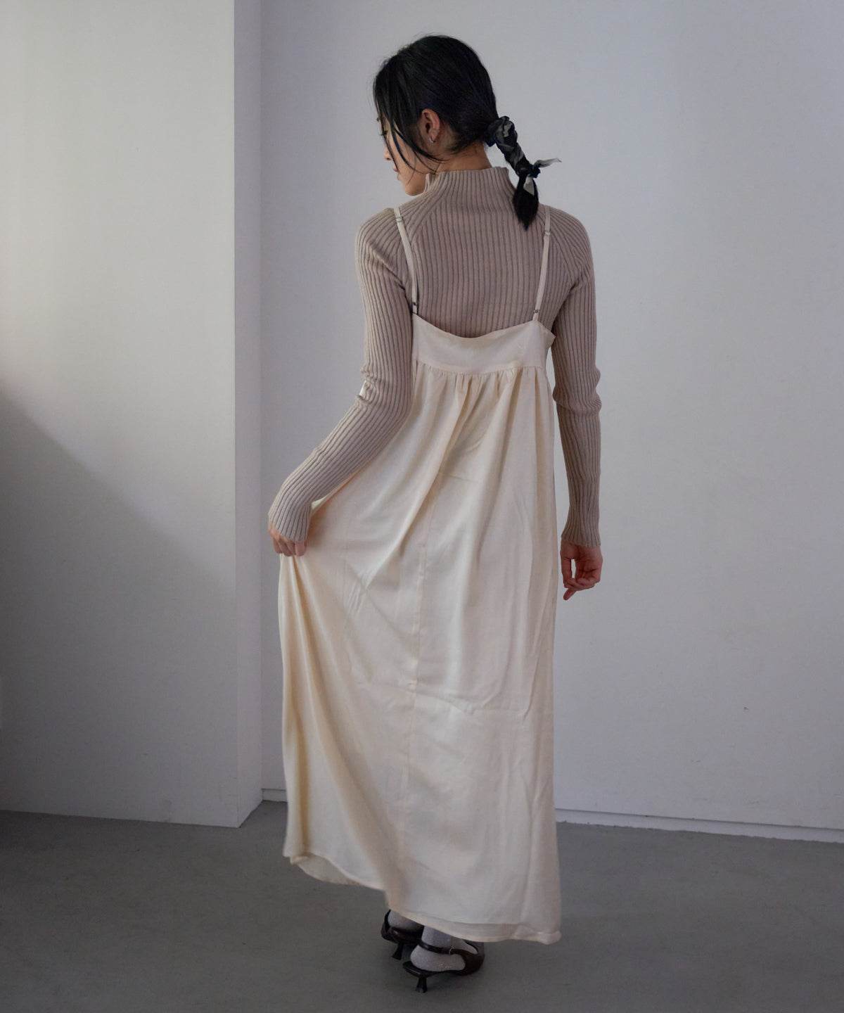 ワッシャーサテンギャザーキャミワンピース