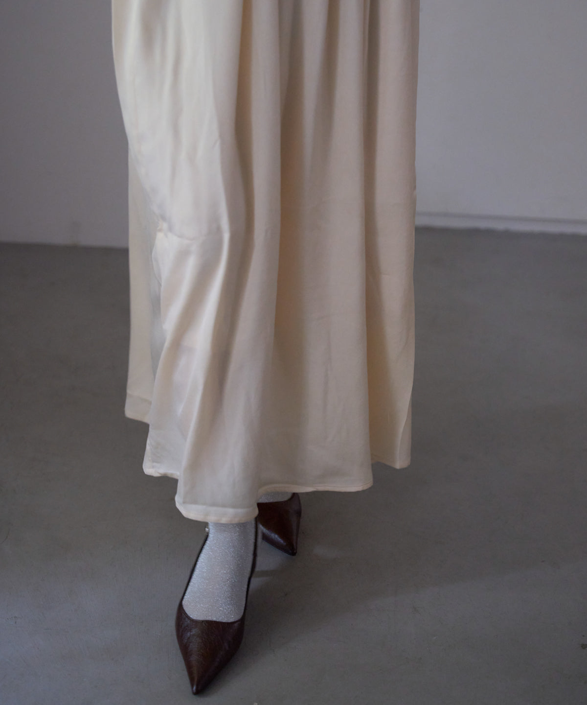 ワッシャーサテンギャザーキャミワンピース