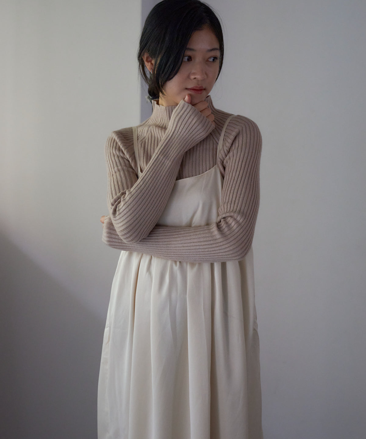 ワッシャーサテンギャザーキャミワンピース