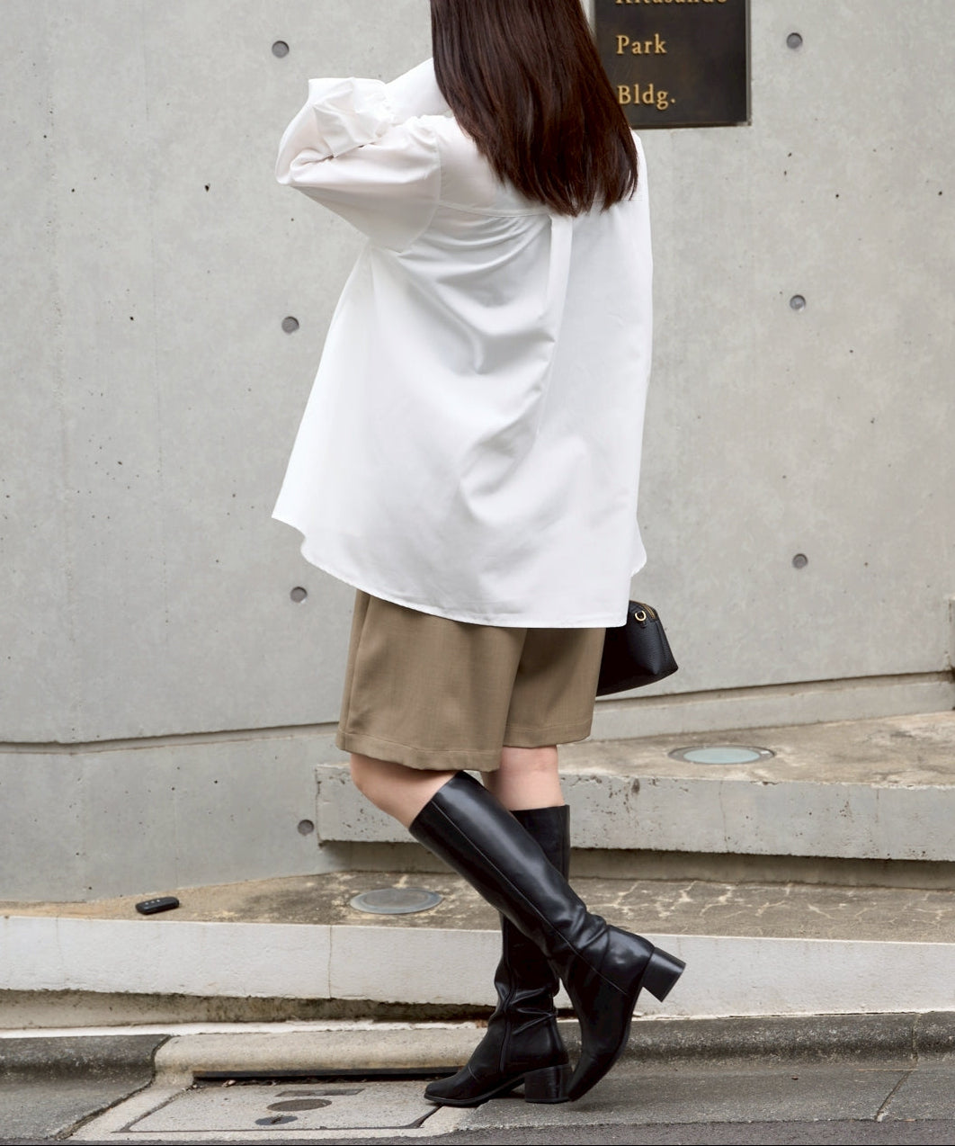 ポケット付きビッグシャツ　