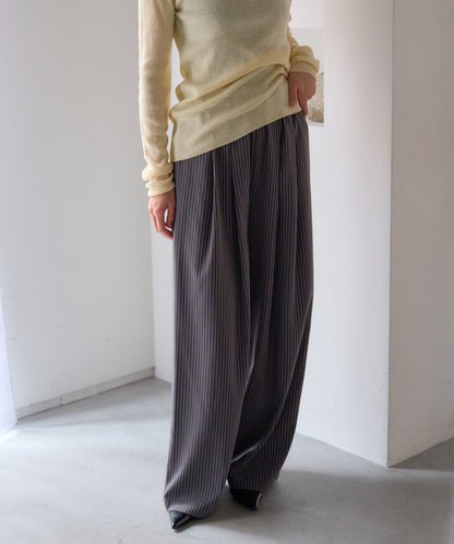 ストライプイージータックパンツ