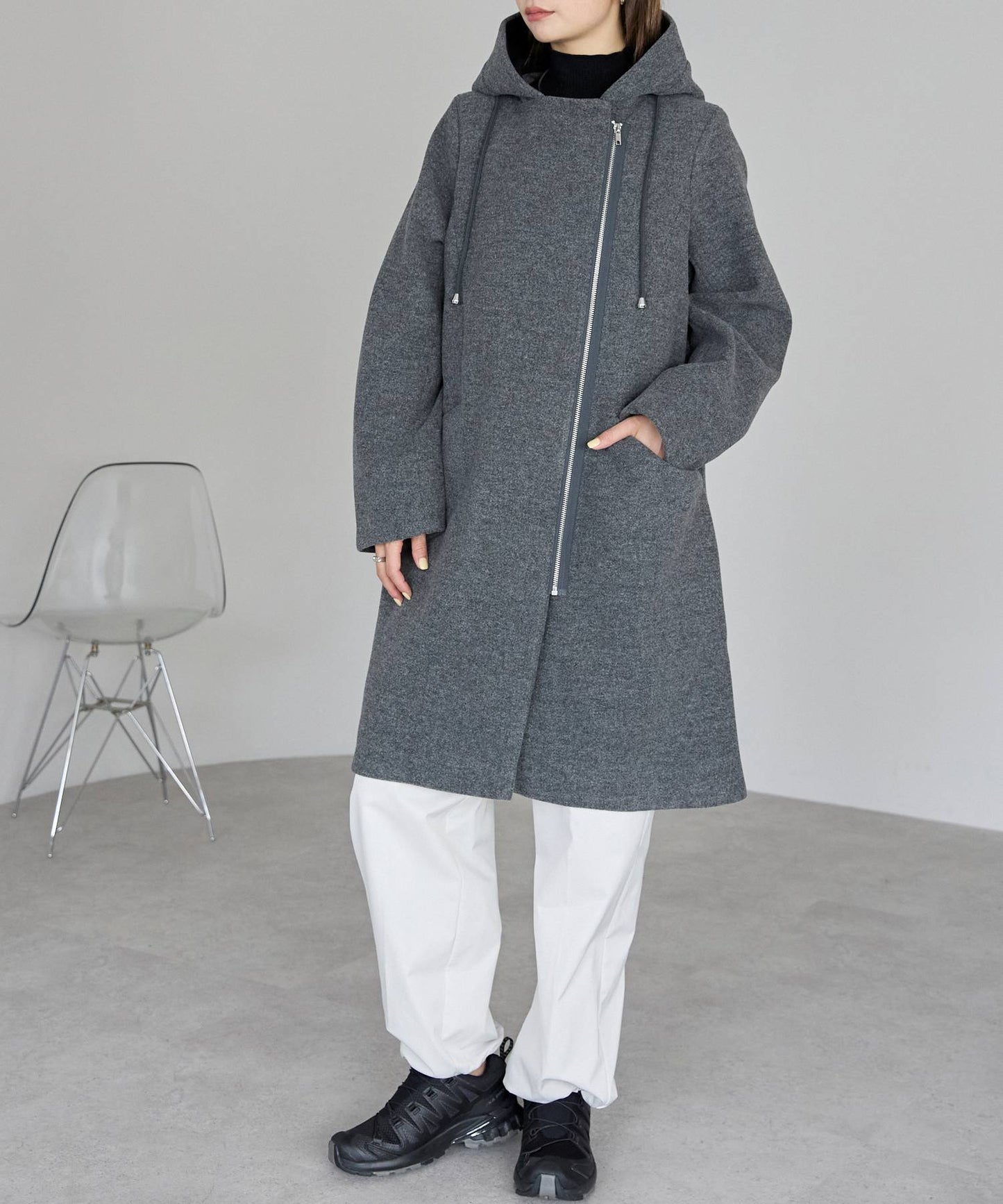 フード付ジップコート